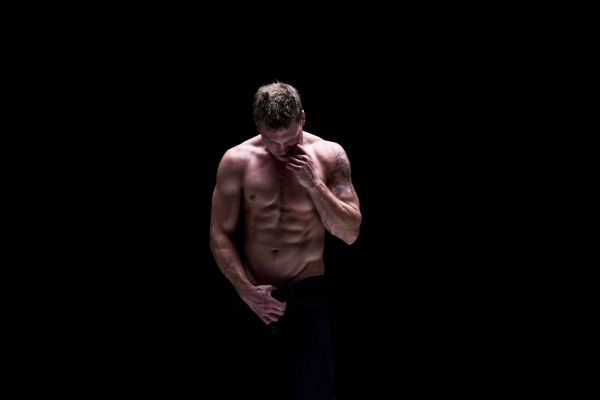 Do women like to see guys performing autofellatio or self-suck? 2 autofellatio appeal